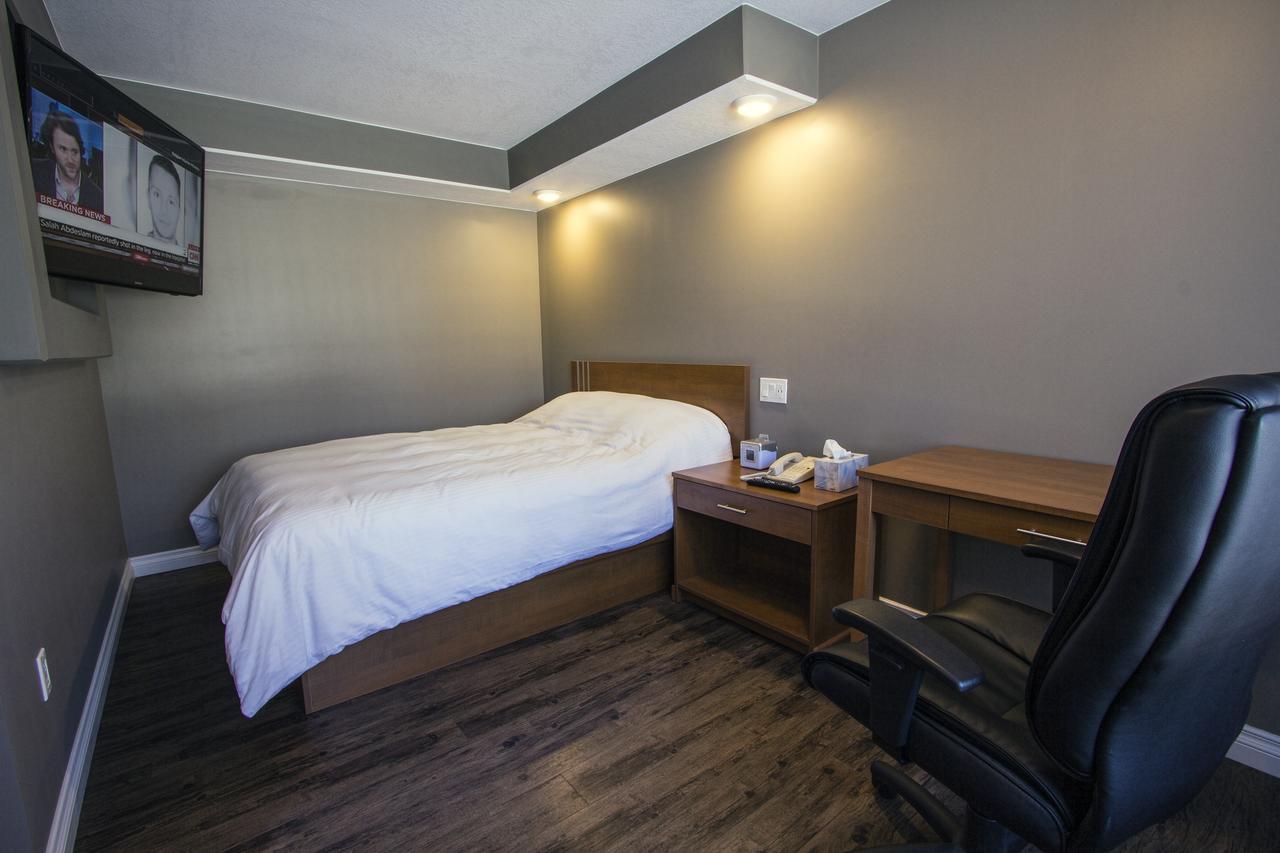 Howey Bay Motel เรดเลค ภายนอก รูปภาพ